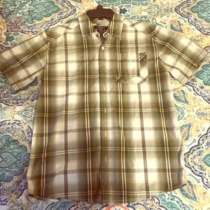 Men’s short sleeve shirt